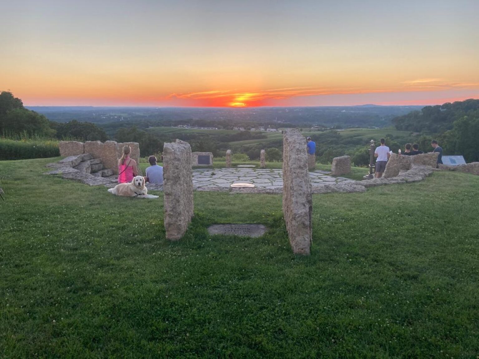 Illinois Discovery Areas Driftless Karst Trail